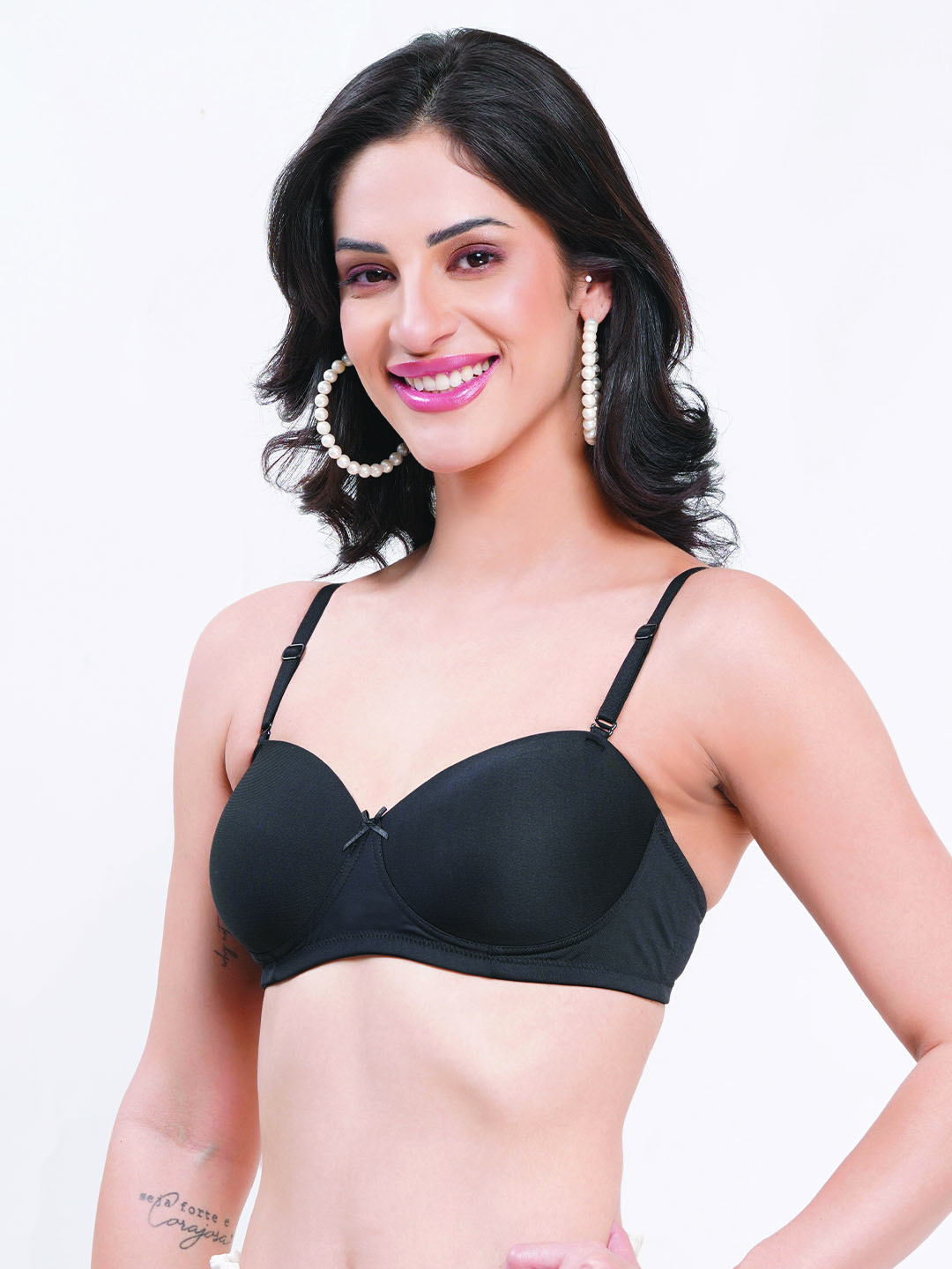 Demmi Cup Bra Black - Image 3